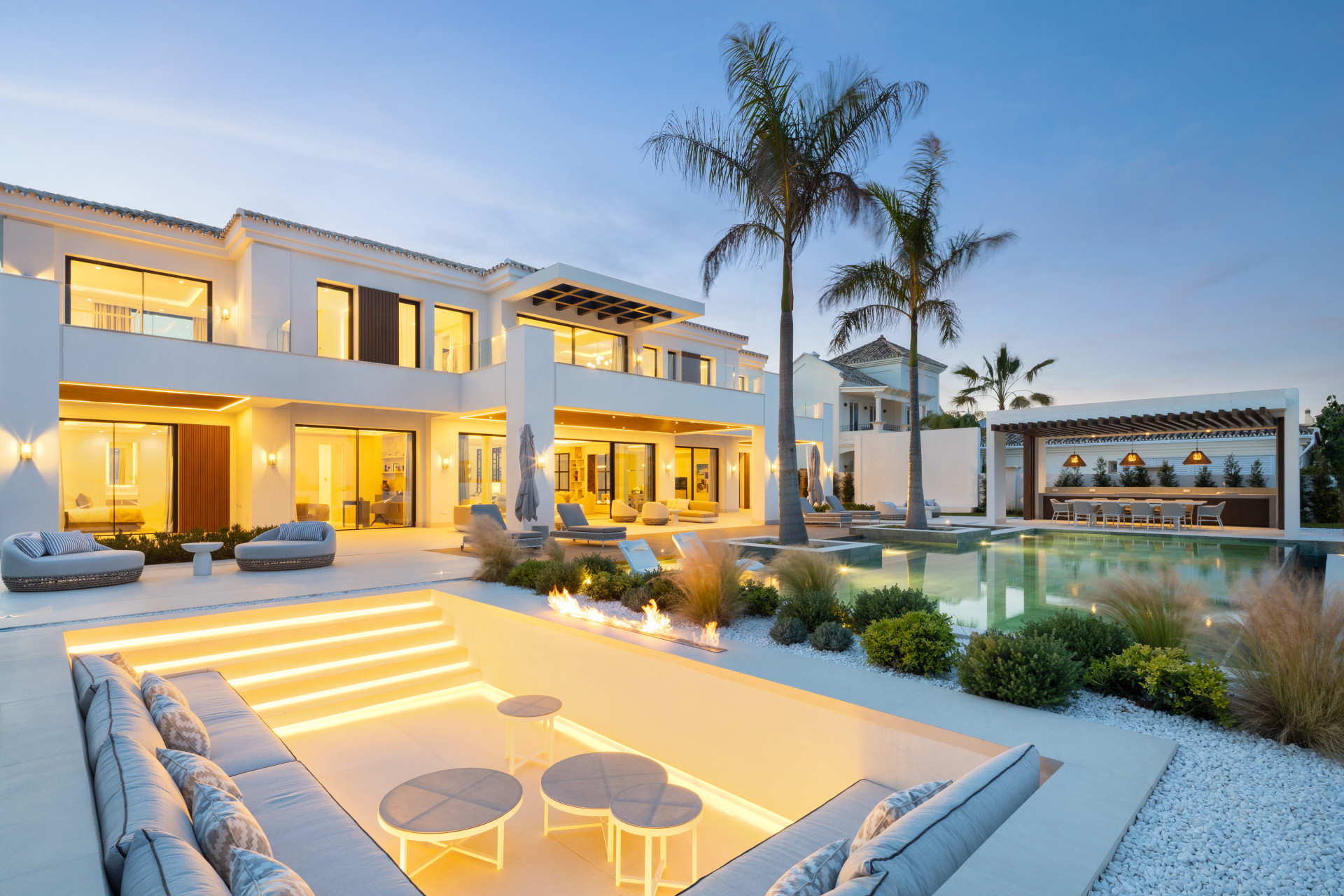 Casa de 7 Dormitorios en venta en Monte Halcones, Benahavís