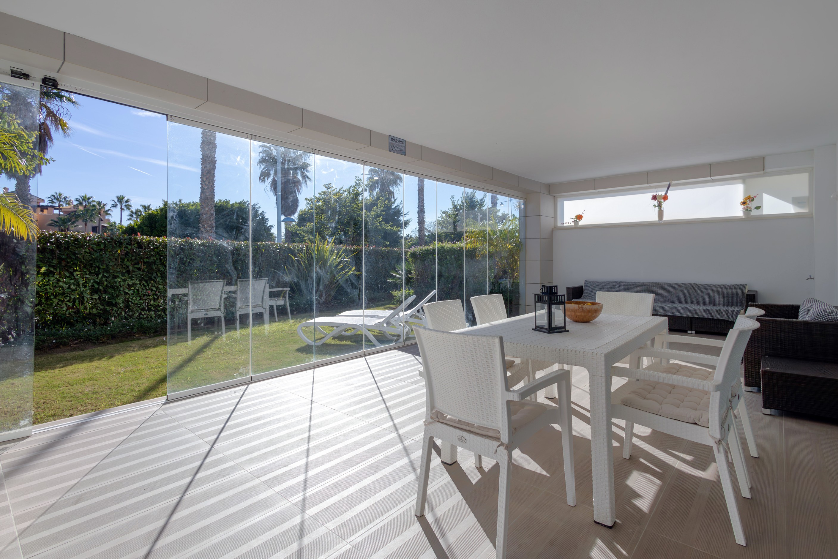 2 спални, 2 бани - Апартамент за продажба в Nueva Alcantara, Marbella