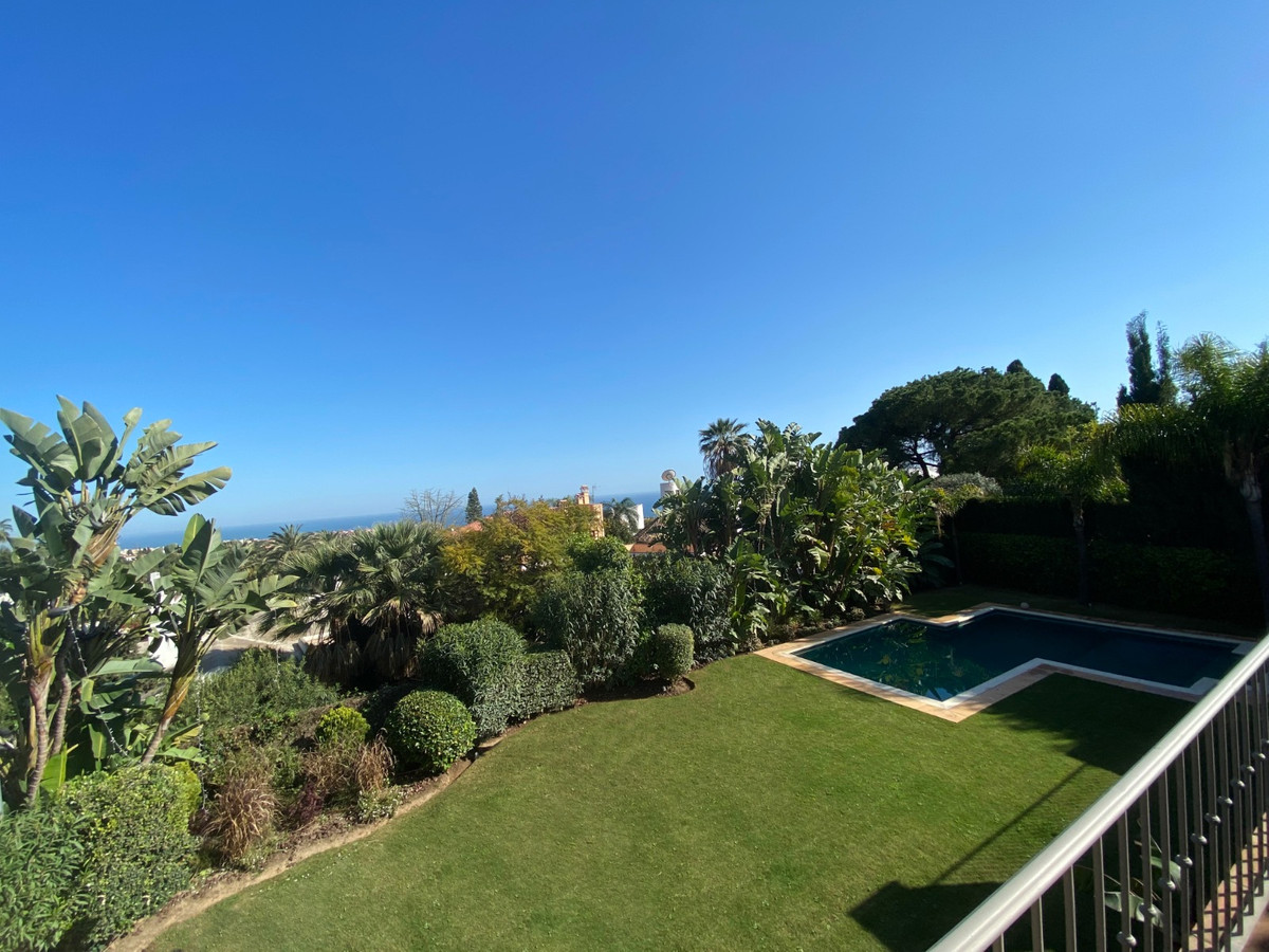 5 кровать 4 ванна Вилла для продажи в Sierra Blanca, Marbella