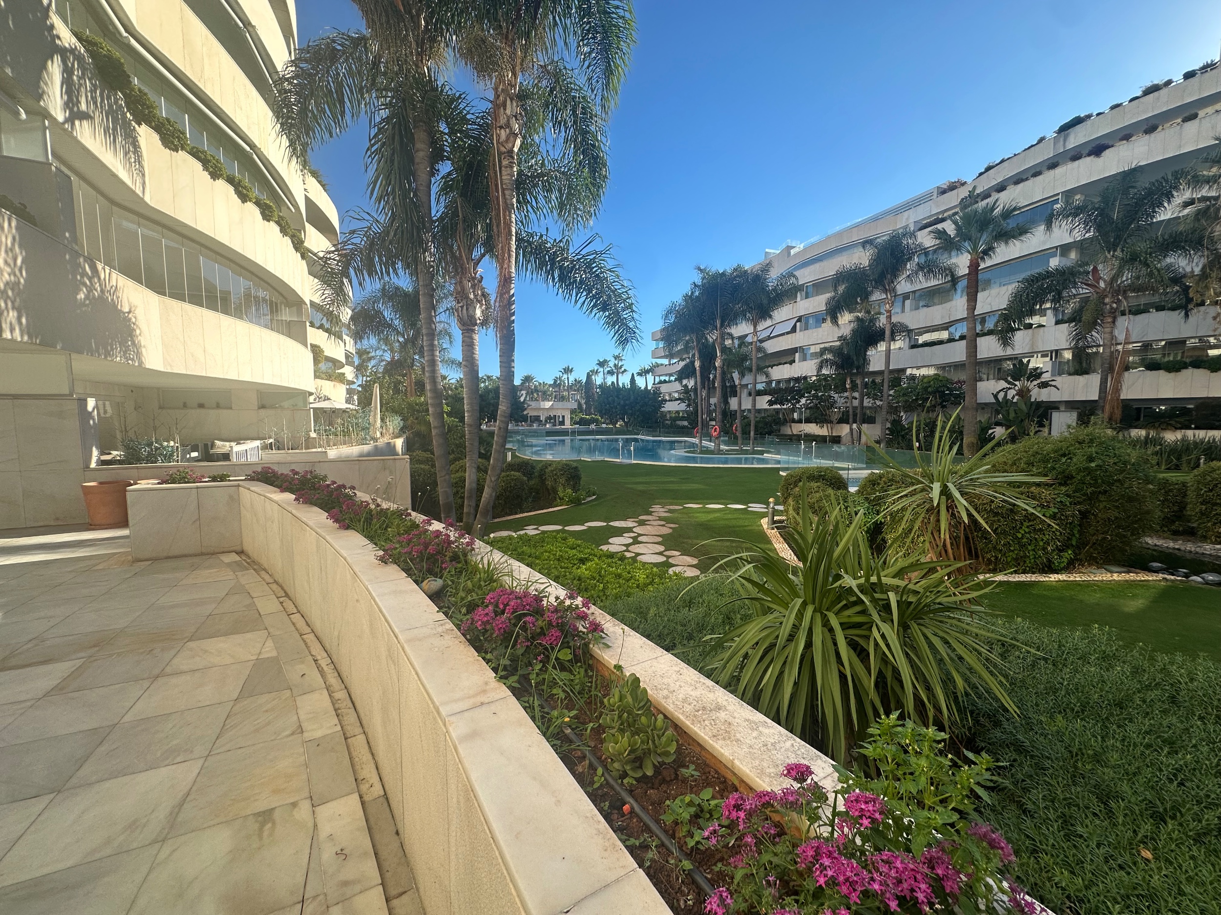 3 Slaapk. - Appartement te koop in Puerto Banus, Marbella