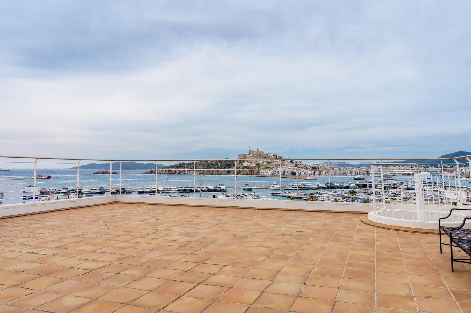 3 спални - Пентхаус за продажба в Talamanca, Ibiza Town