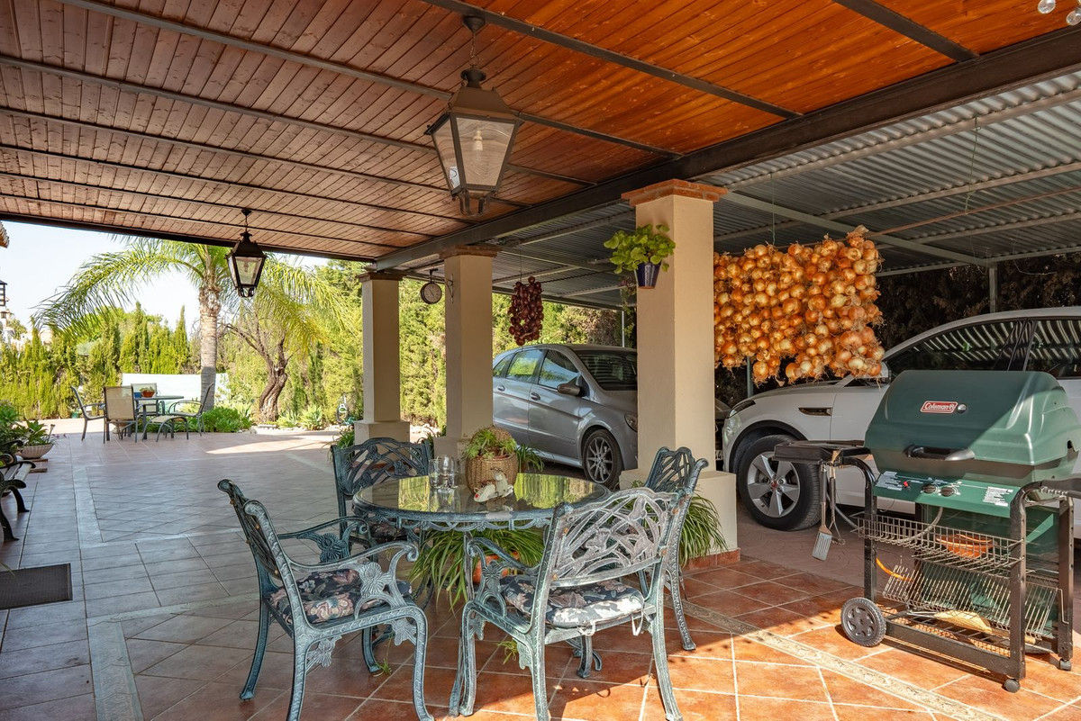 Casa de 3 Dormitorios y 2 Baños en venta en Coin