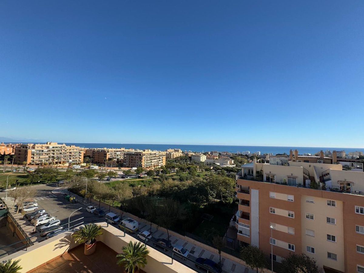 Ático de 4 Dormitorios en venta en Torremolinos