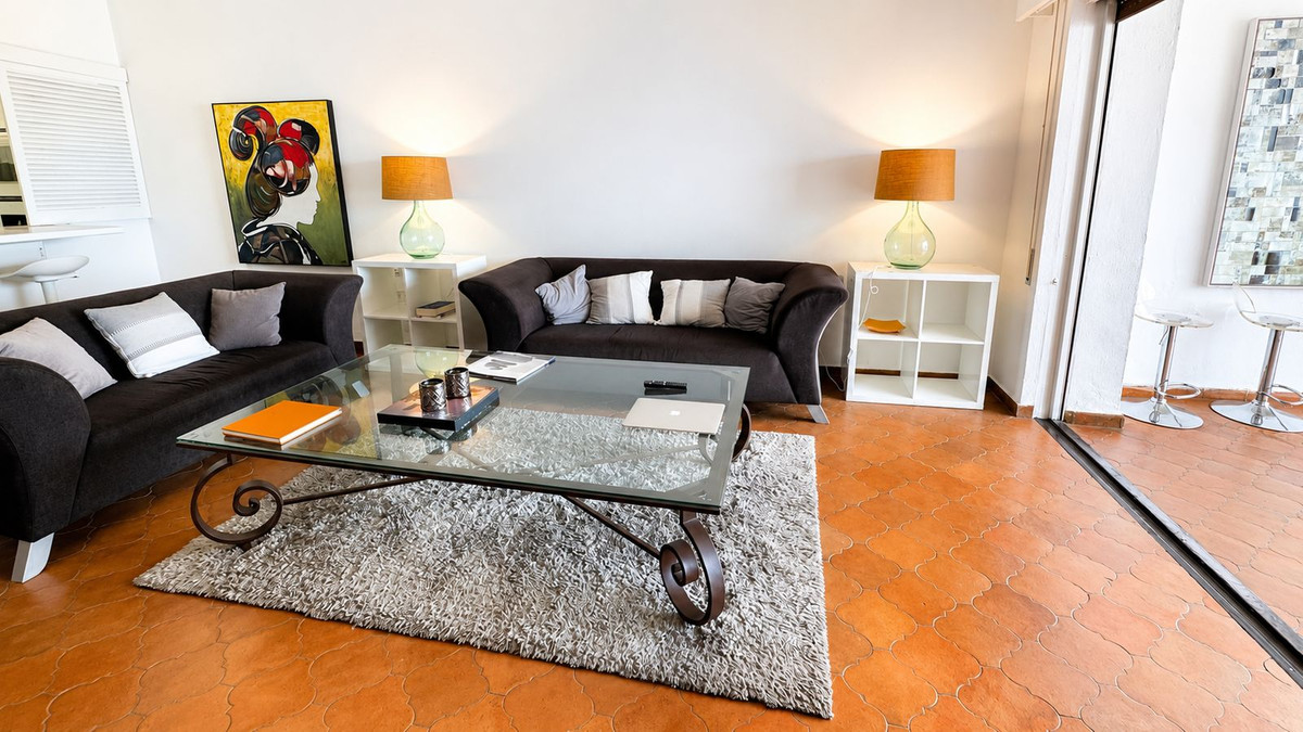 Piso de 1 Dormitorio en venta en Puerto Banús