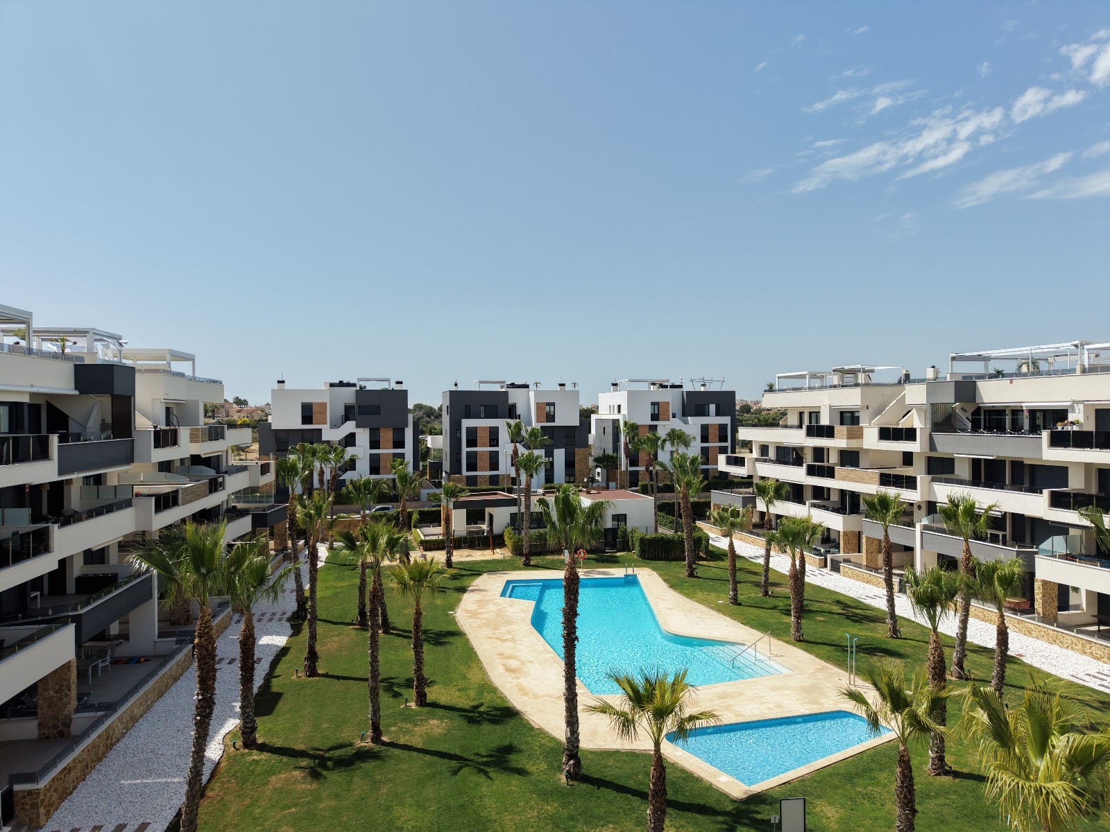 2 спални, 2 бани - Апартамент за продажба в Orihuela Costa