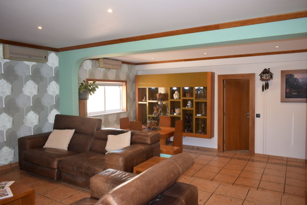 3 Slaapk. - Villa te koop in Albufeira