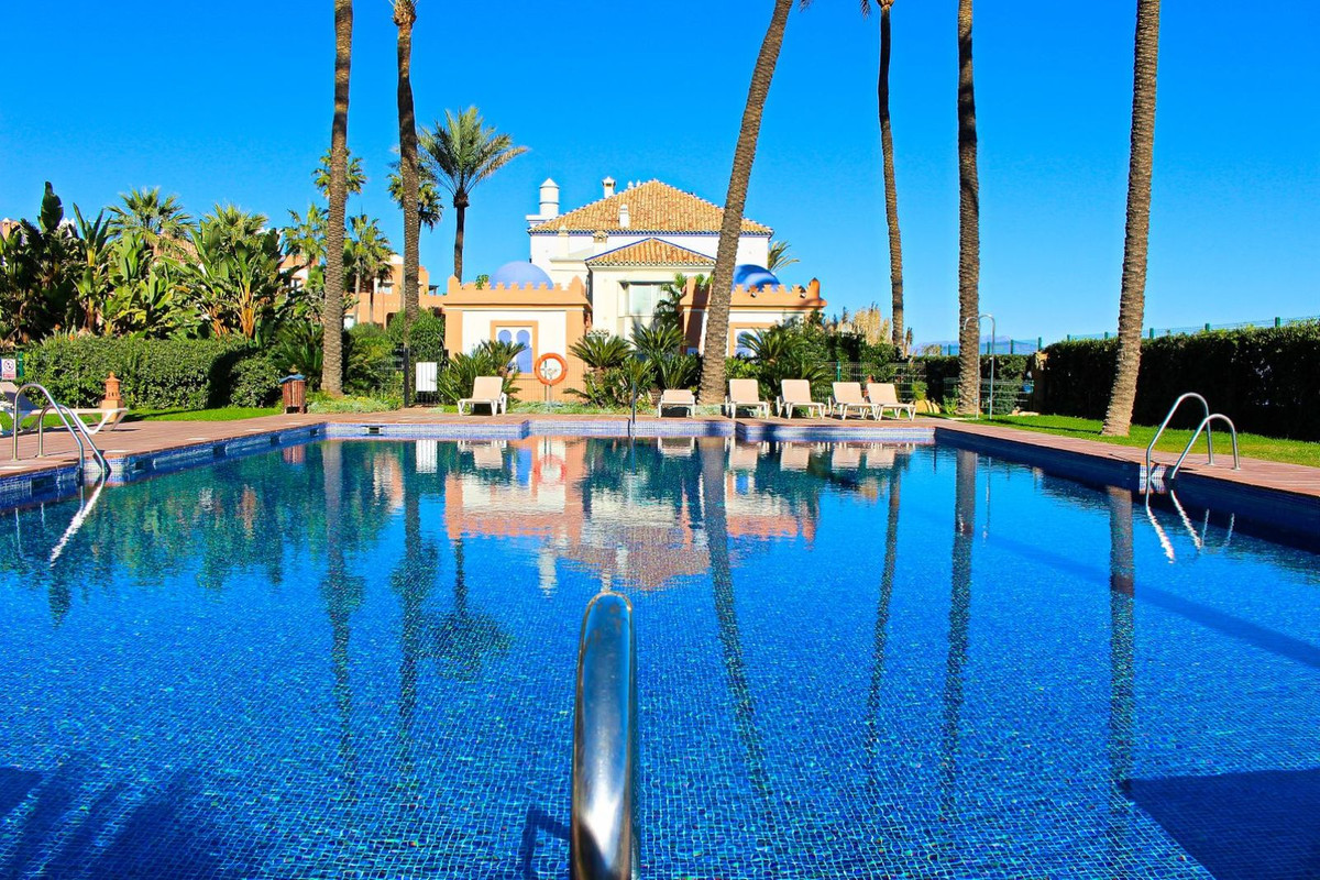 Ático de 3 Dormitorios y 2 Baños en venta en Casares