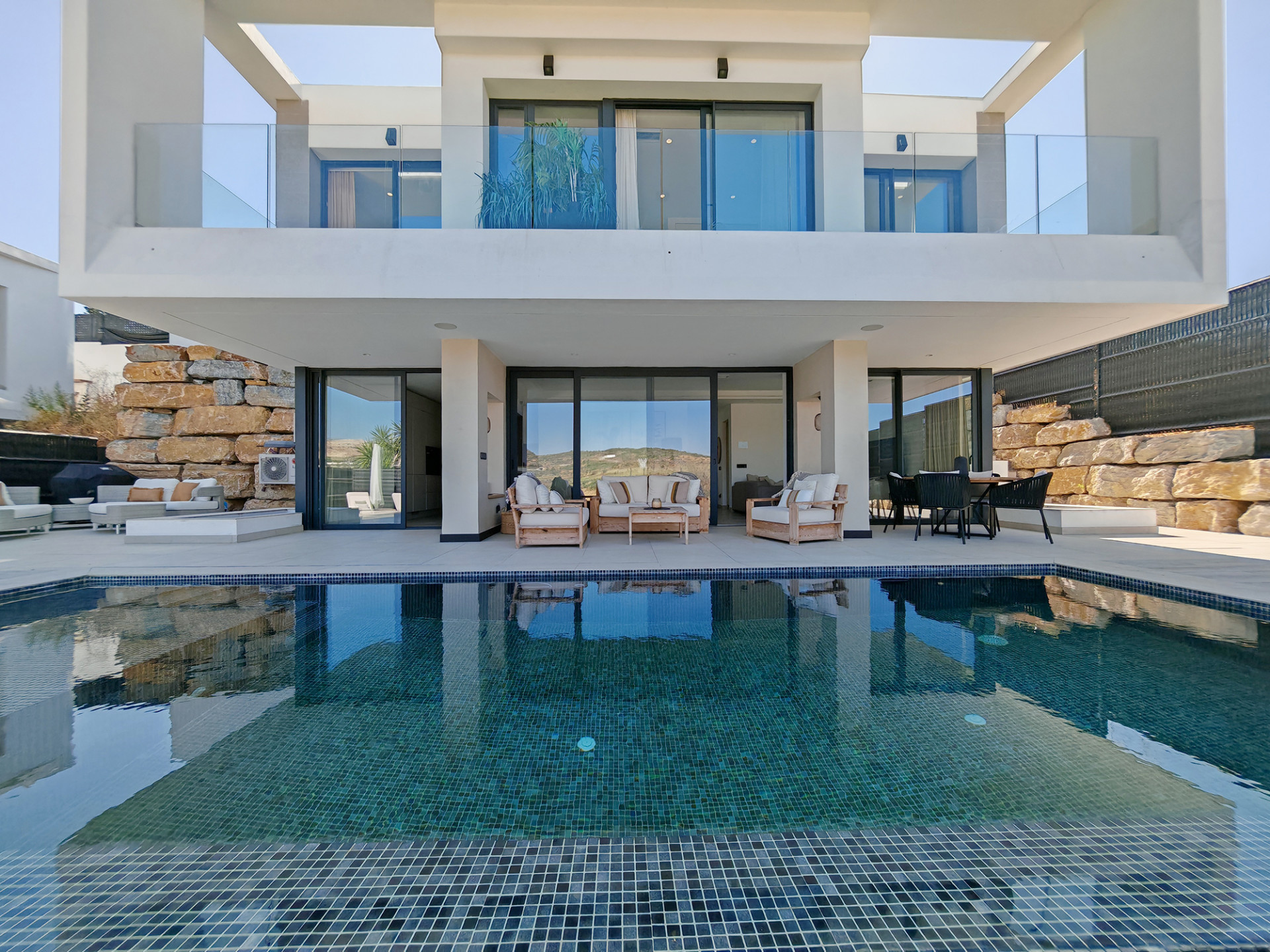 Casa de 4 Dormitorios en venta en Estepona
