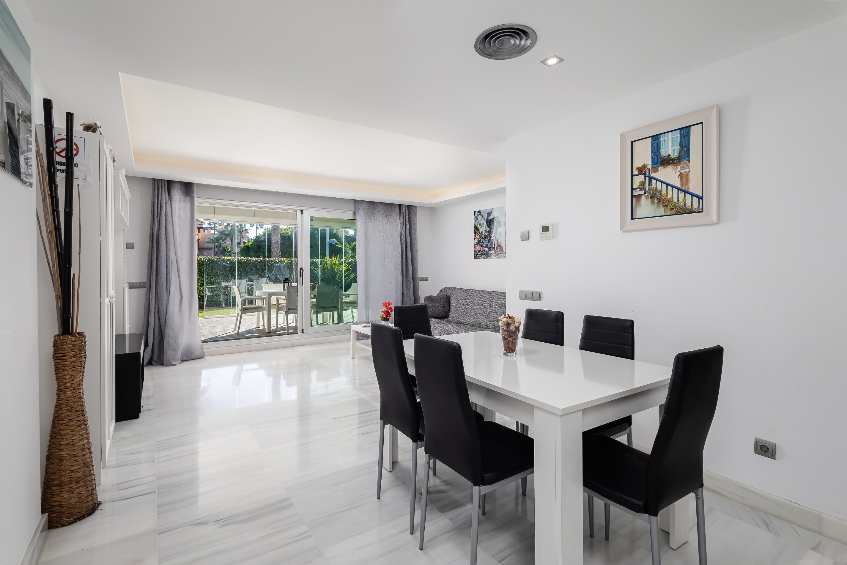 2 спални, 2 бани - Апартамент за продажба в Nueva Alcantara, Marbella