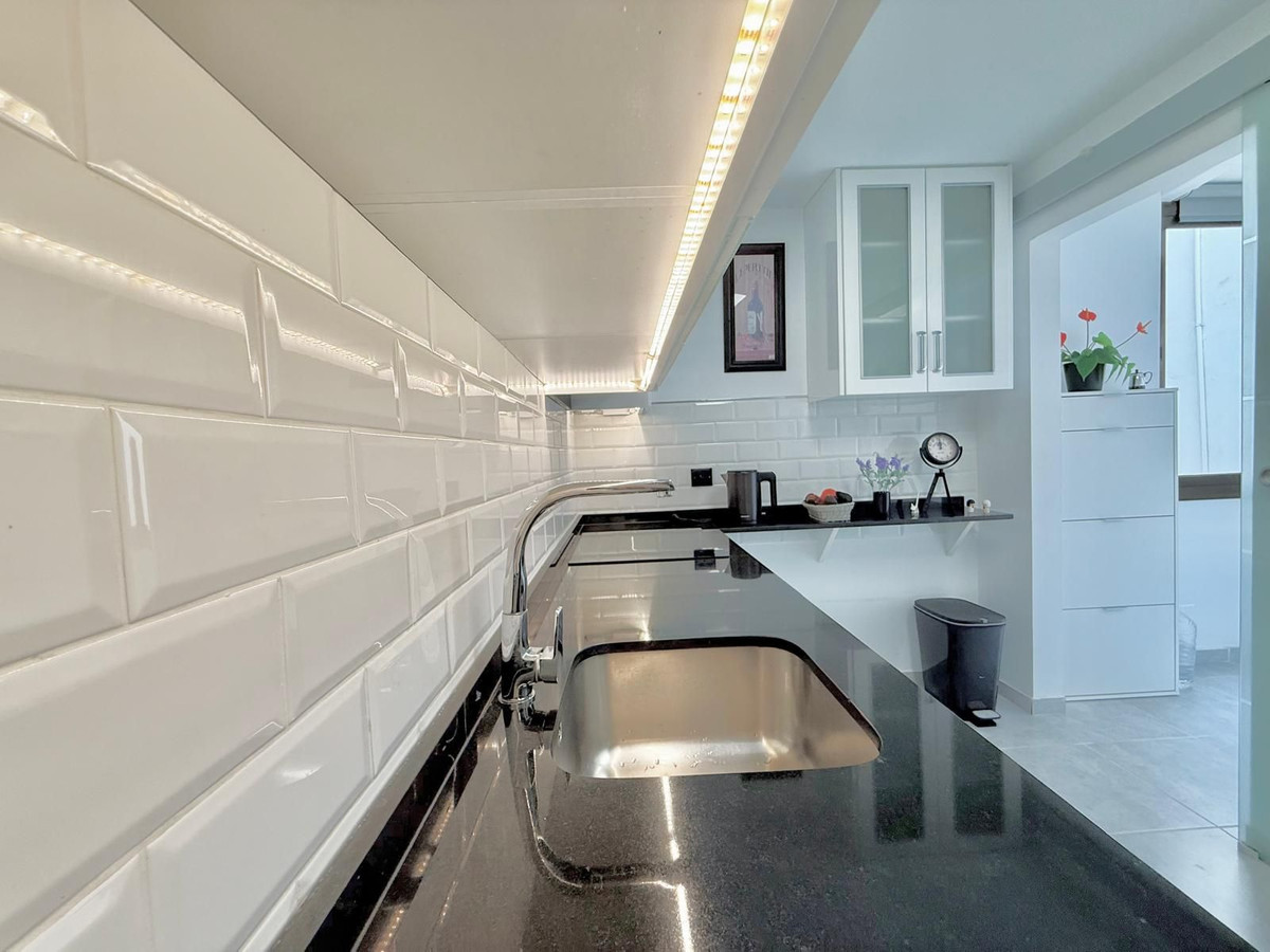 Piso de 2 Dormitorios y 2 Baños en venta en Fuengirola