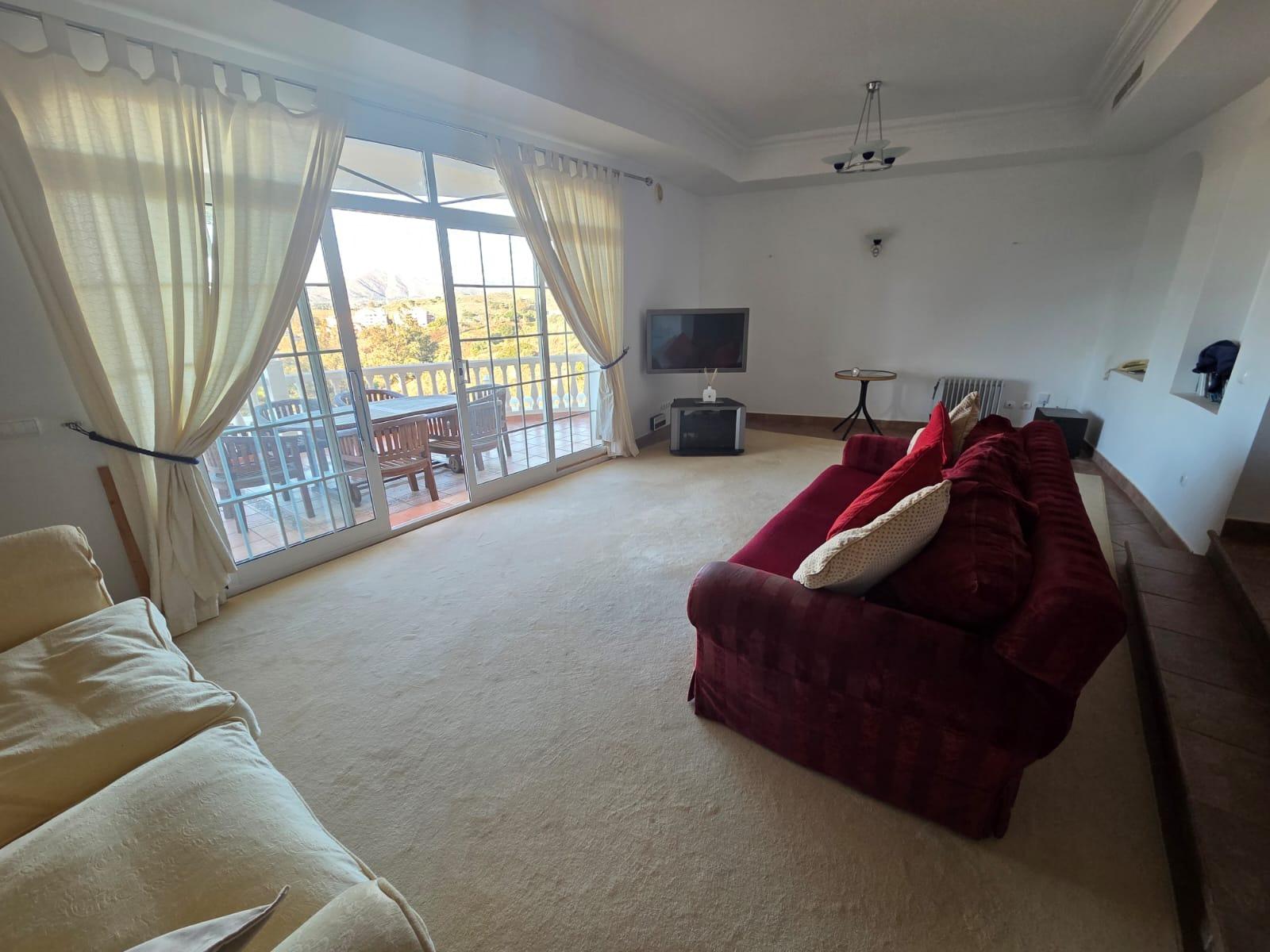 Casa de 5 Dormitorios en venta en Mijas Golf