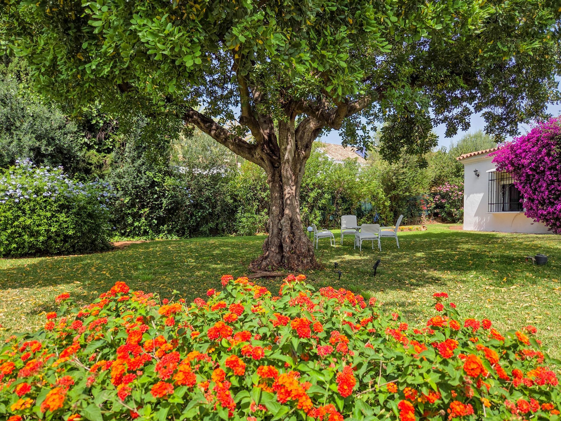 3 спални, 2 бани - Вила за продажба в Marbella