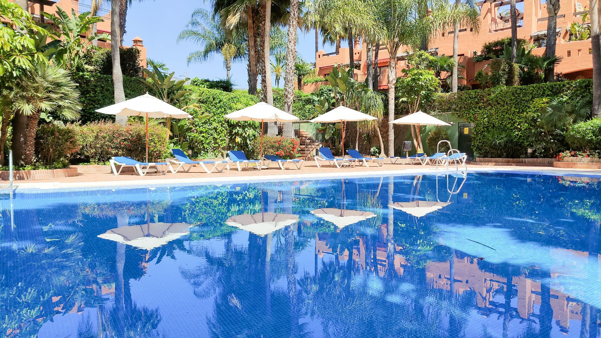 3 Bed, 3 Bath - Townhouse for Sale in Marbella Golden Mile