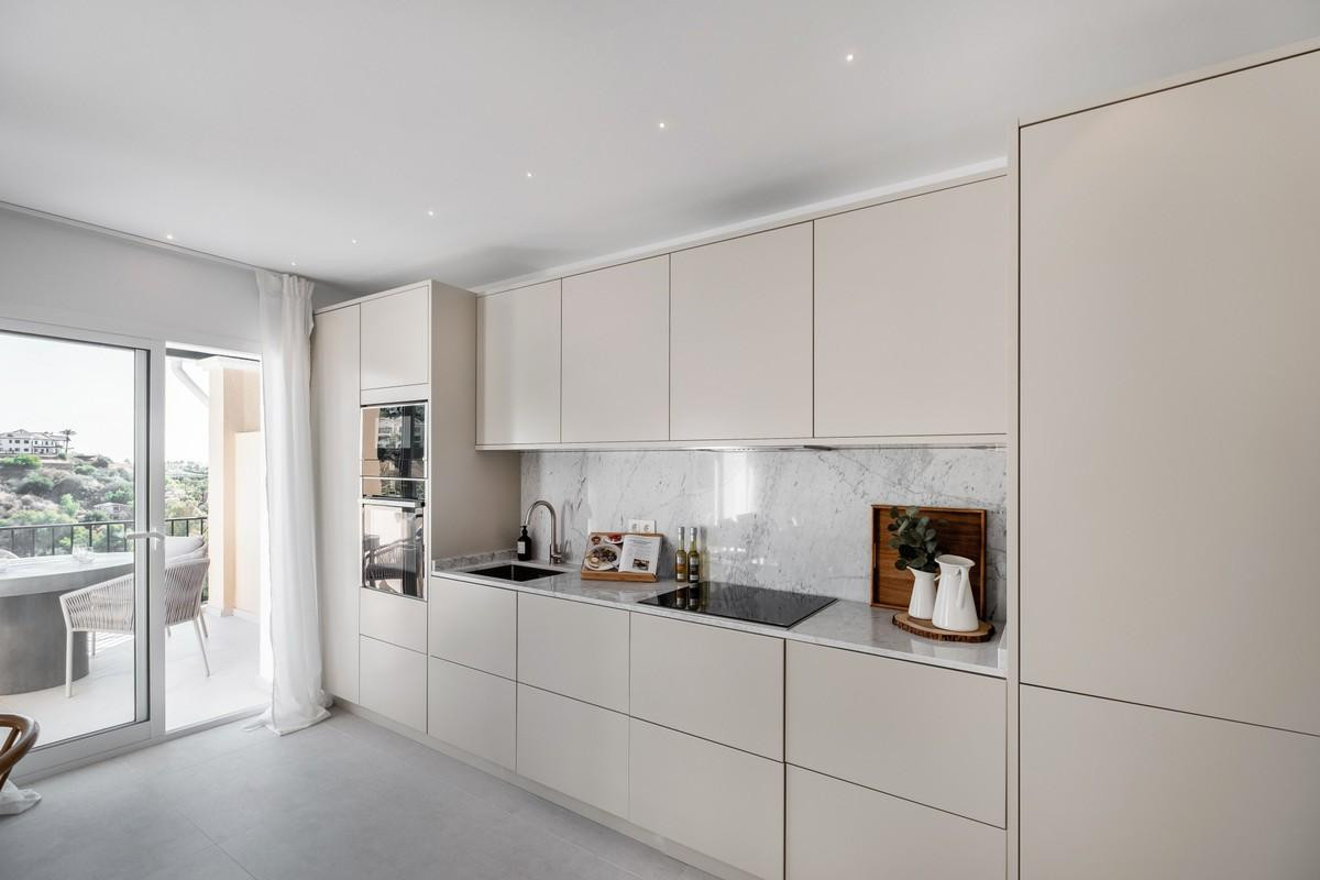 Ático de 4 Dormitorios en venta en La Quinta, Benahavís