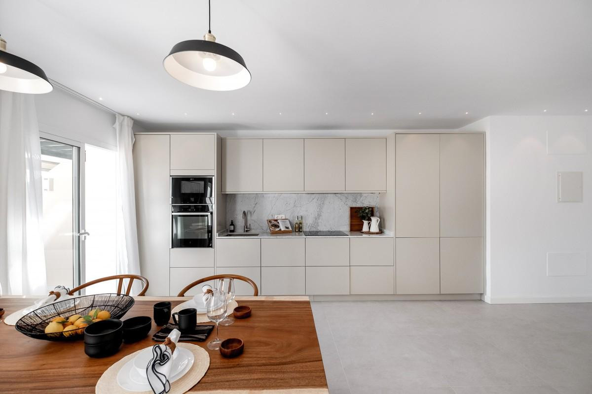 Ático de 4 Dormitorios en venta en La Quinta, Benahavís