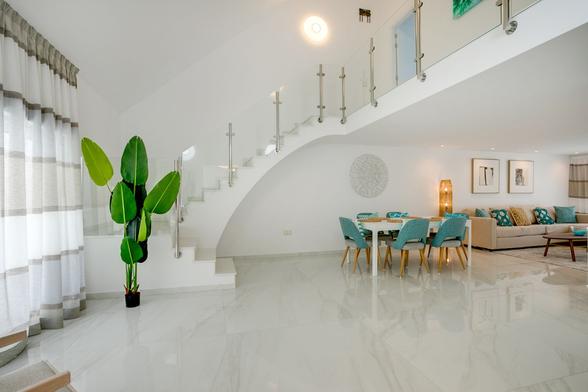 Casa de 3 Dormitorios en venta en Estepona