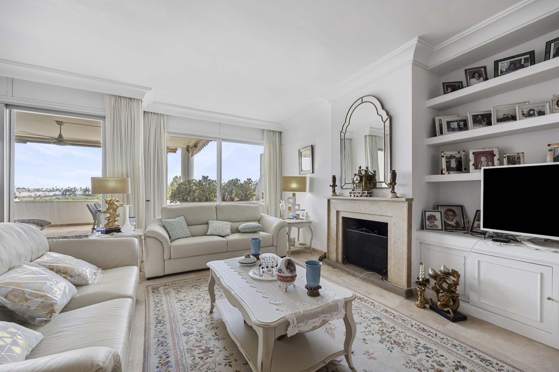 Piso de 2 Dormitorios y 2 Baños en venta en Guadalmina Alta, San Pedro de Alcántara