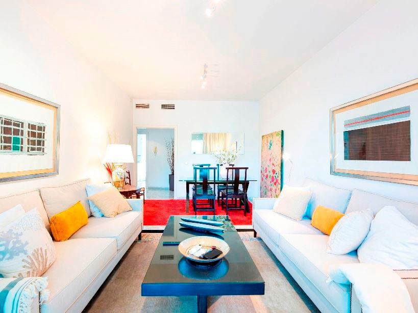 Piso de 3 Dormitorios y 2 Baños en venta en Puerto Banús, Marbella