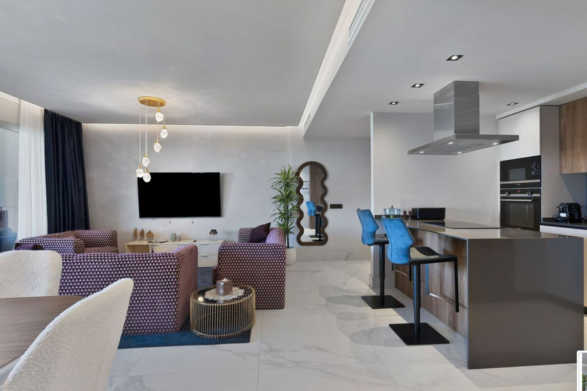 3 Bed, 2 Bath - Apartment for Sale in San Pedro de Alcántara