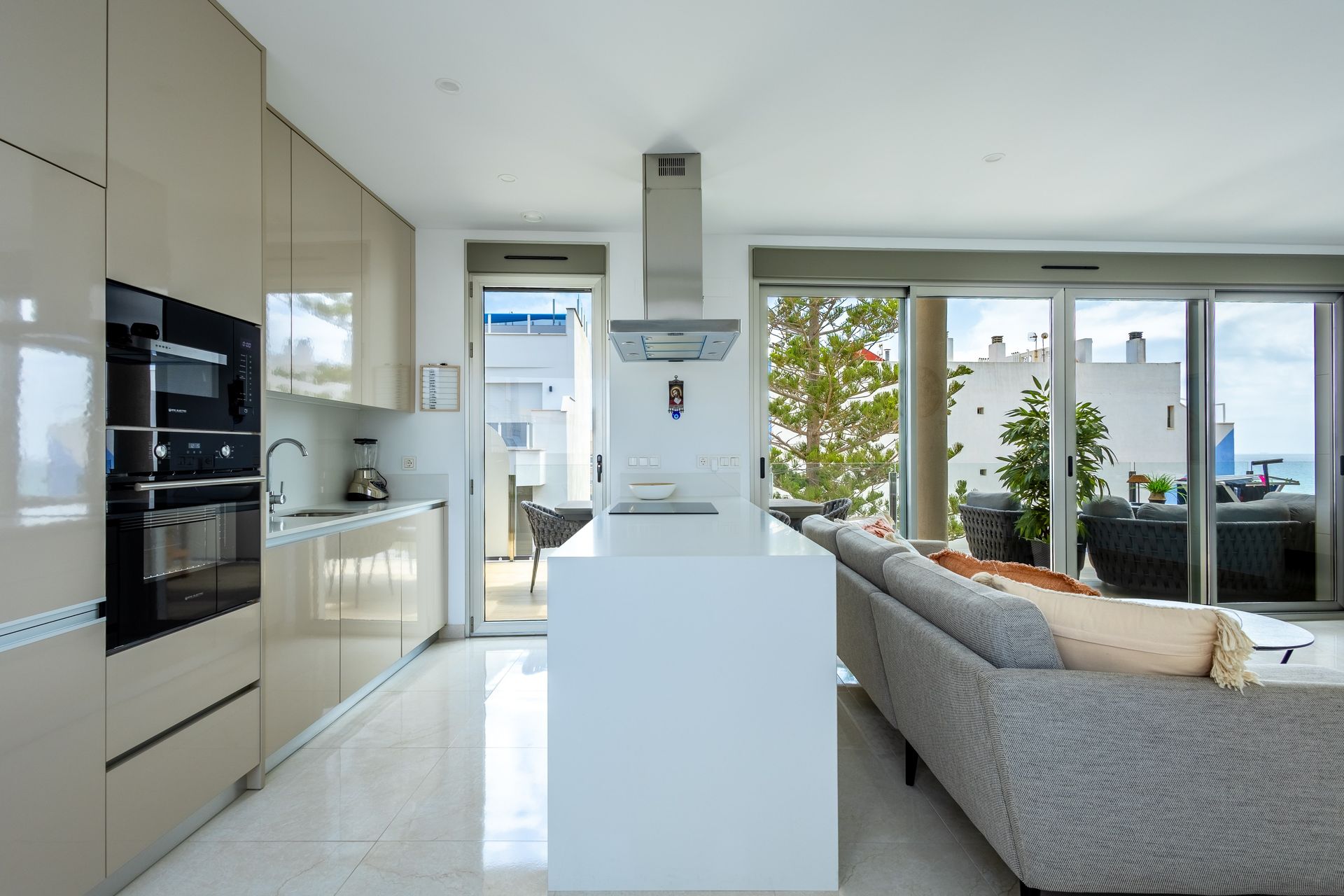 Piso de 4 Dormitorios en venta en Torrevieja