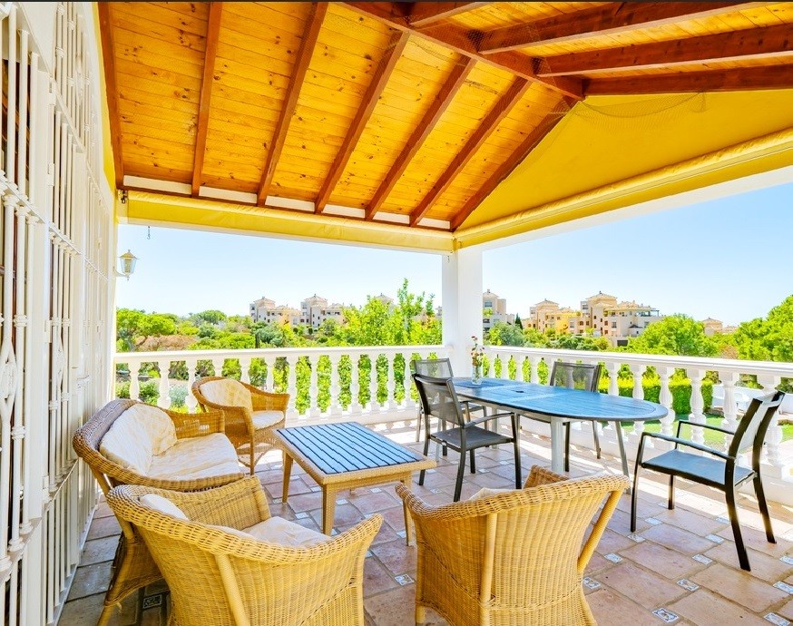 Casa de 6 Dormitorios y 5 Baños en venta en Marbella Centro