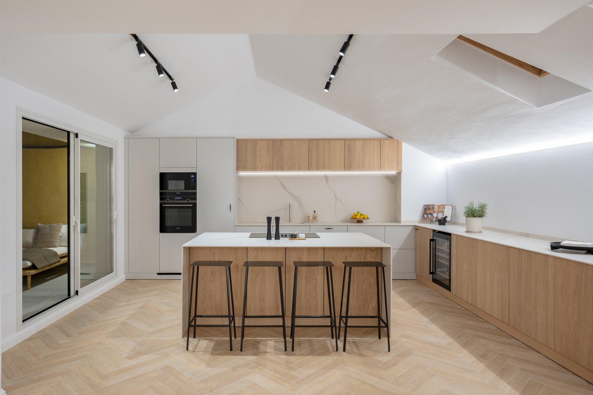Ático de 3 Dormitorios y 3 Baños en venta en Estepona