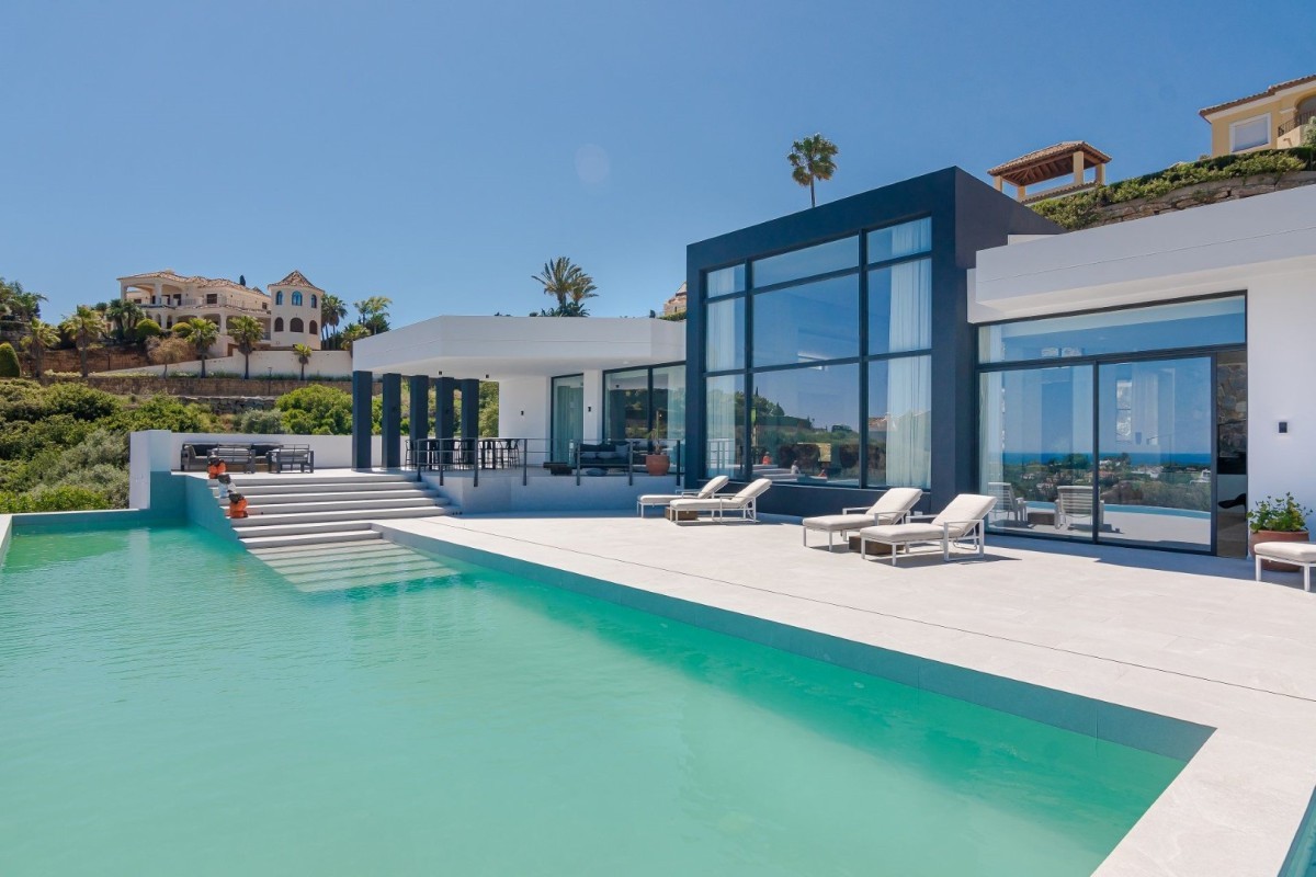 Casa de 6 Dormitorios y 6 Baños en venta en Benahavís