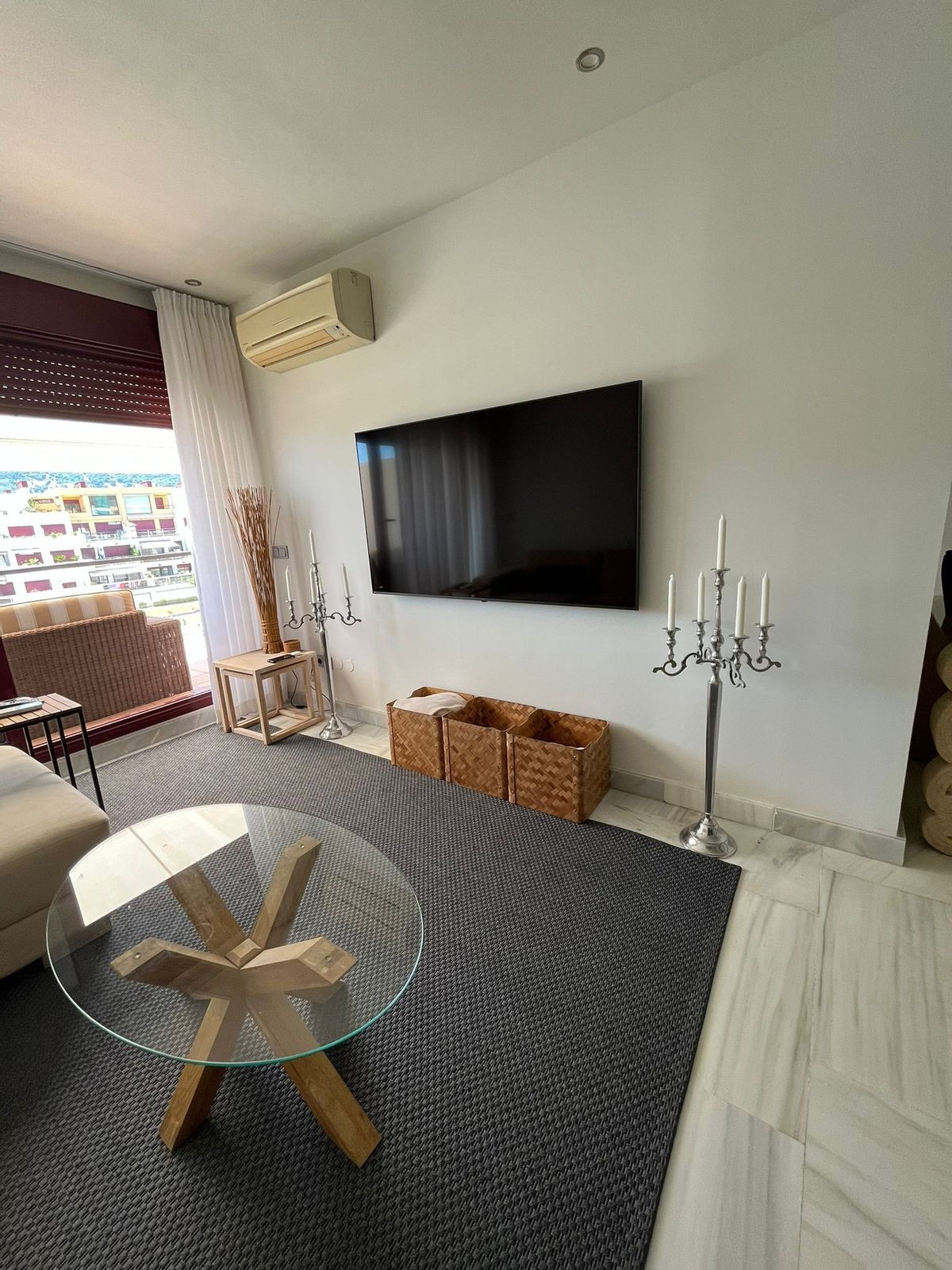 Ático de 2 Dormitorios y 2 Baños en venta en Benahavís