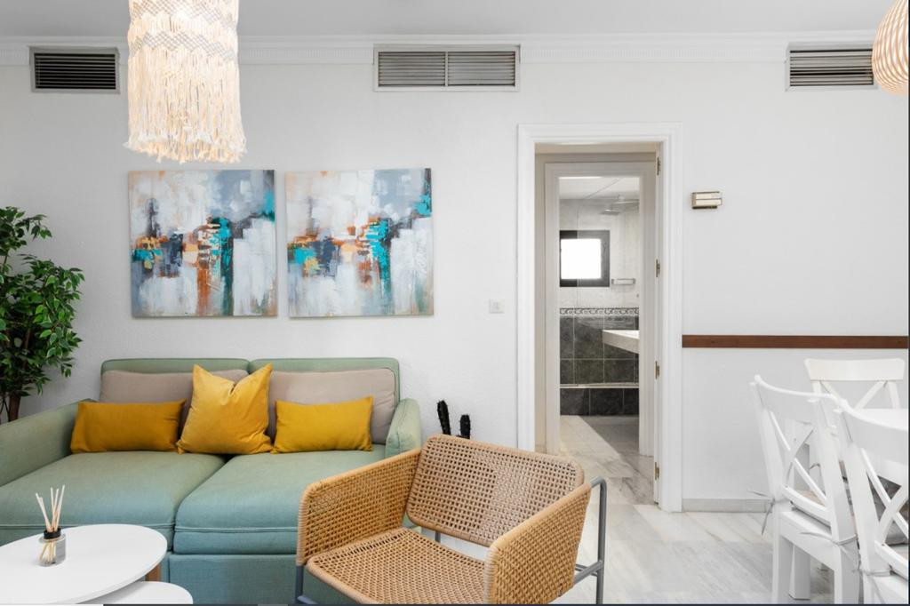 Piso de 2 Dormitorios en venta en Puerto Banús, Marbella