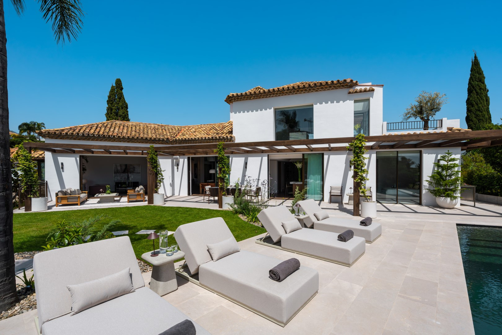 Casa de 6 Dormitorios en venta en La Quinta, Benahavís