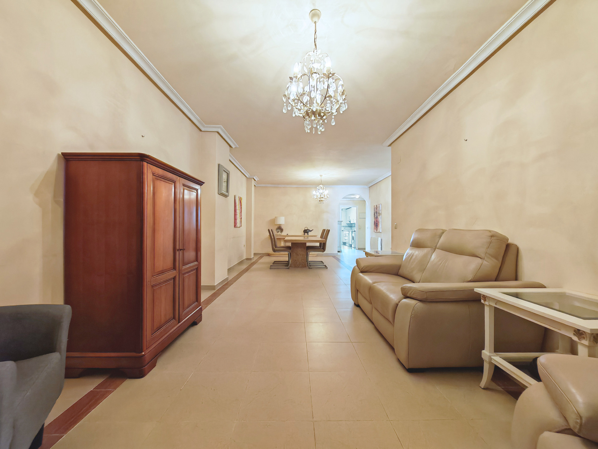 2 Bed, 2 Bath - Apartment for Sale in Nueva Andalucia, Marbella