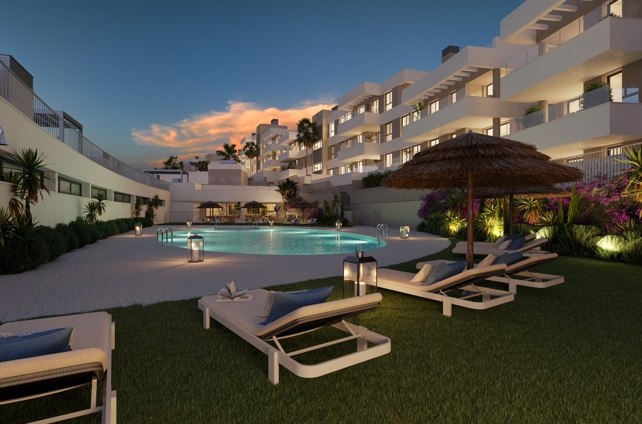 Piso de 2 Dormitorios en venta en Estepona