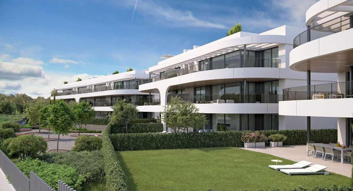 Piso de 2 Dormitorios en venta en Estepona
