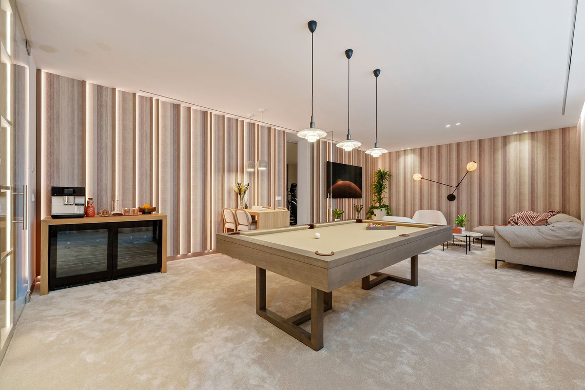 Casa de 5 Dormitorios y 5 Baños en venta en La Quinta, Benahavís