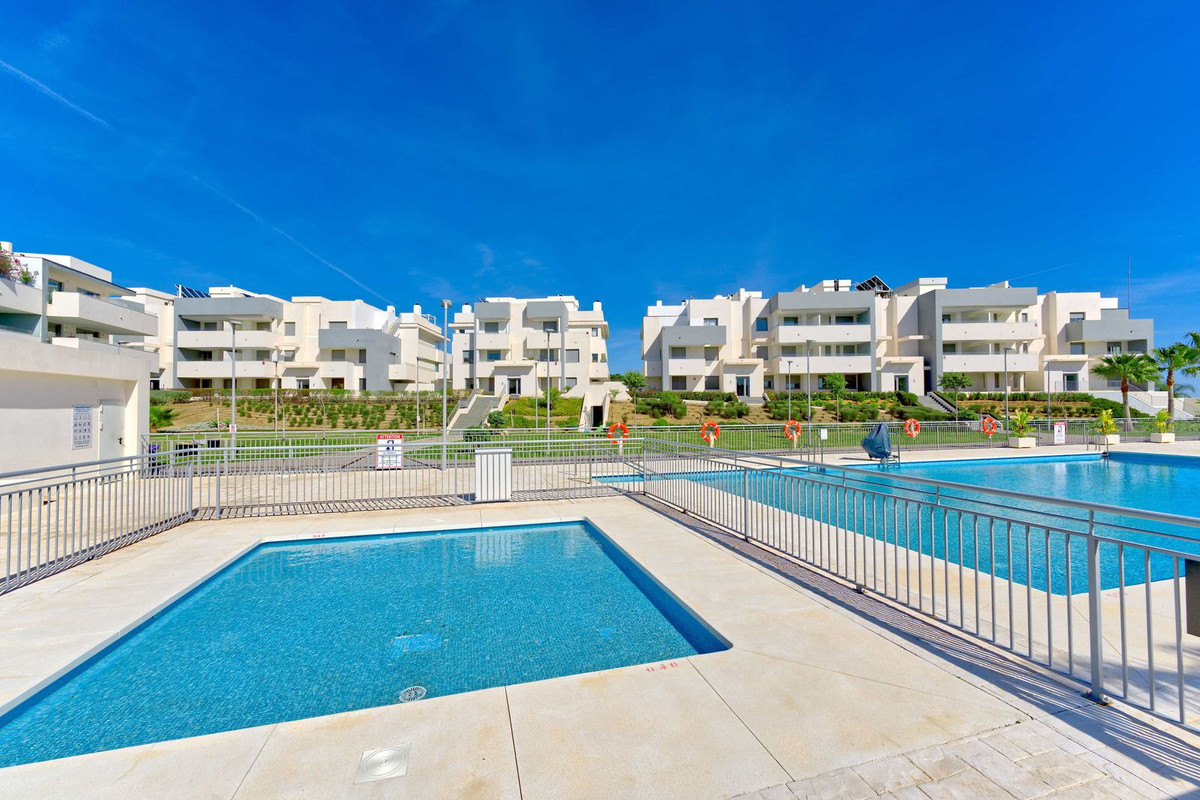 Piso de 3 Dormitorios en venta en Estepona