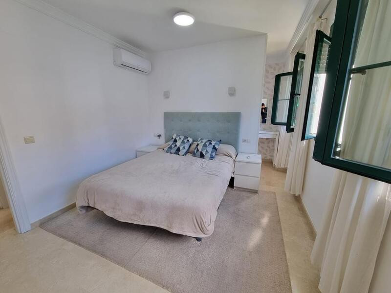 3 Slaapk. - Penthouse te huur in Estepona