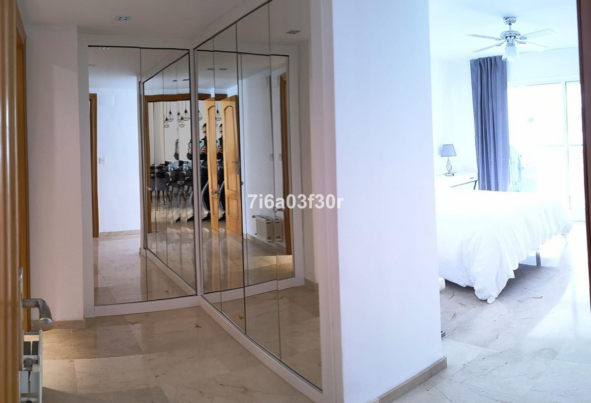 Piso de 2 Dormitorios y 2 Baños en venta en Guadalmina Alta, San Pedro de Alcántara