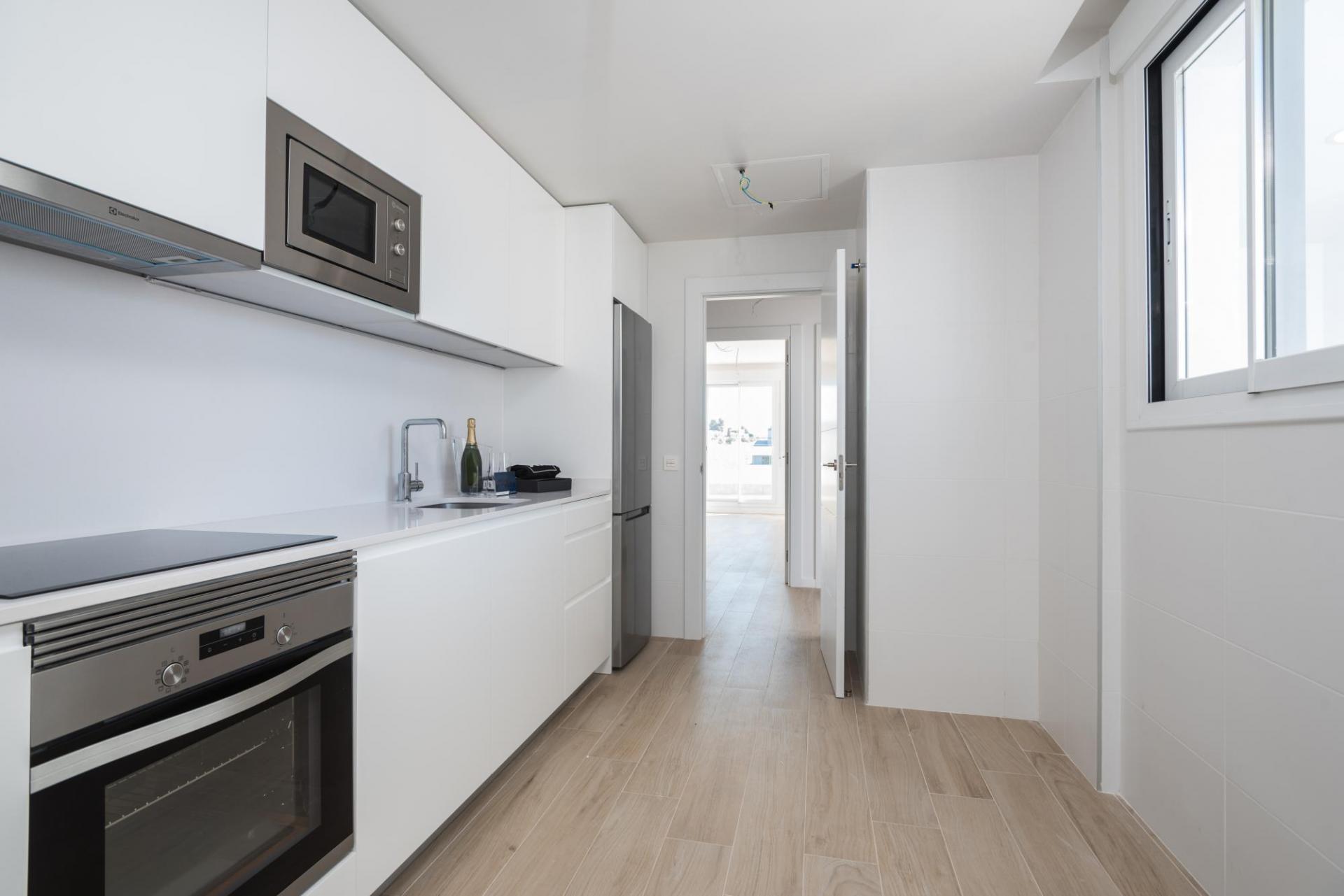 3 Slaapk., 2 Badk. - Appartement te koop in Nueva Andalucía