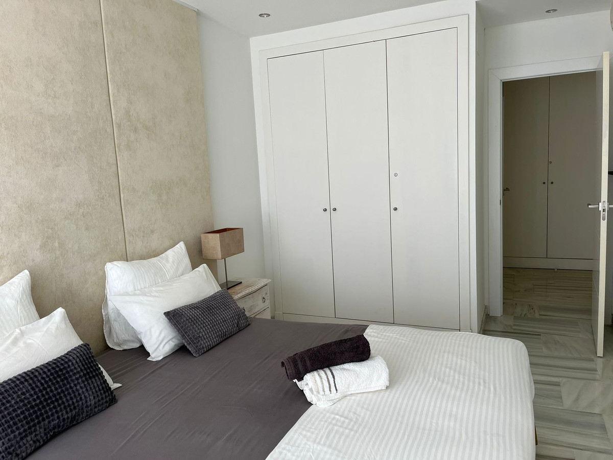Ático de 2 Dormitorios y 2 Baños en venta en Benahavís