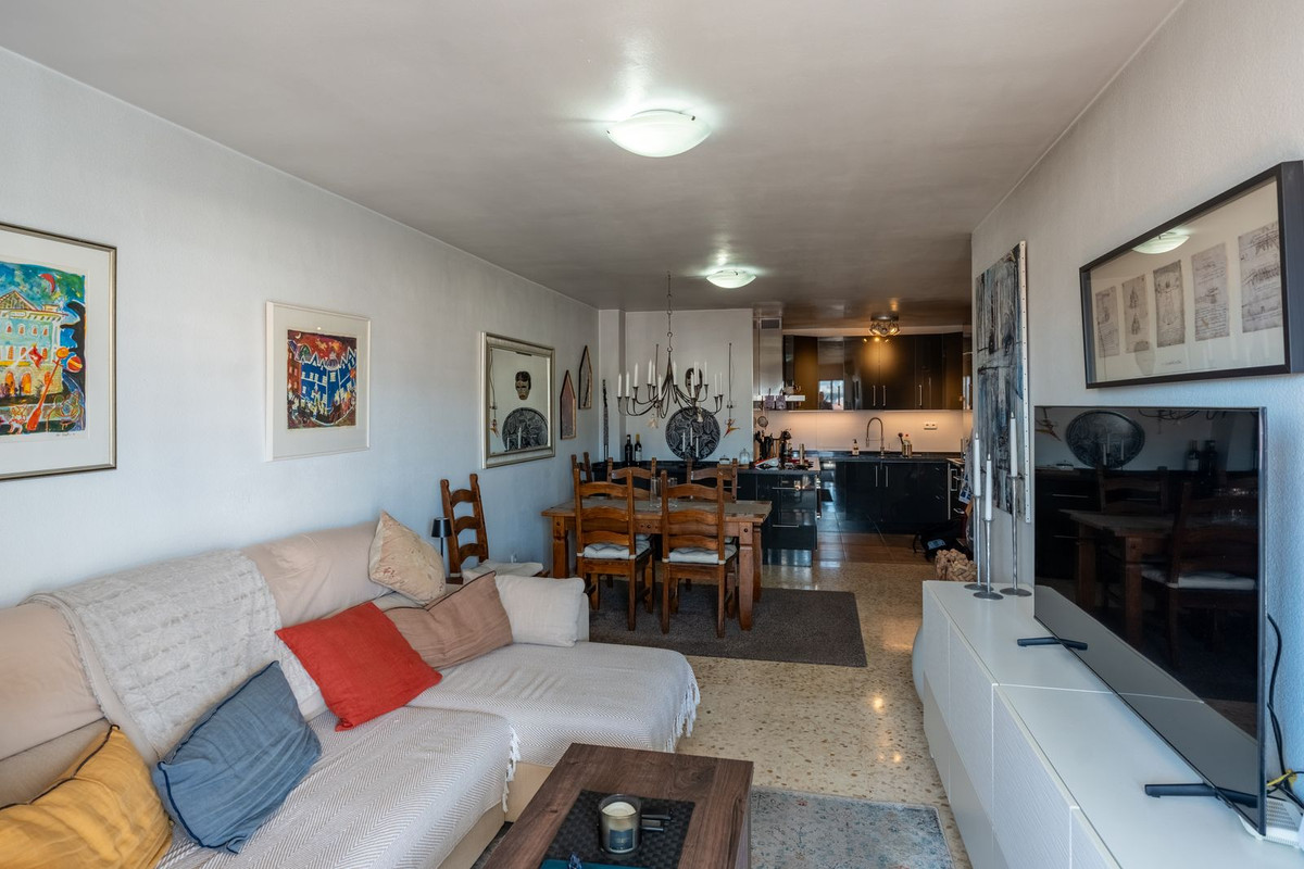 Piso de 2 Dormitorios en venta en Fuengirola