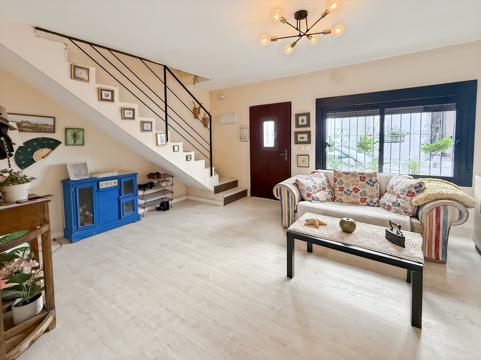 Casa Adosada de 3 Dormitorios en venta en Arroyo de la Miel, Benalmádena