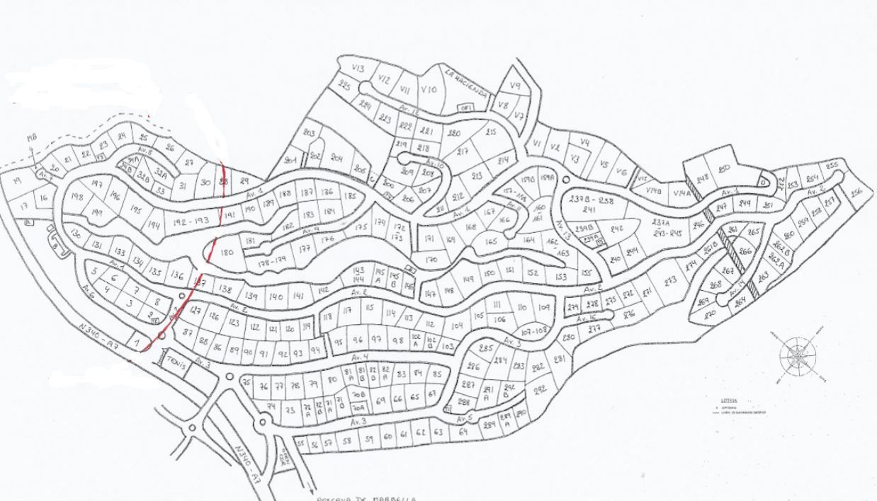 Terreno en venta en Las Chapas, Marbella