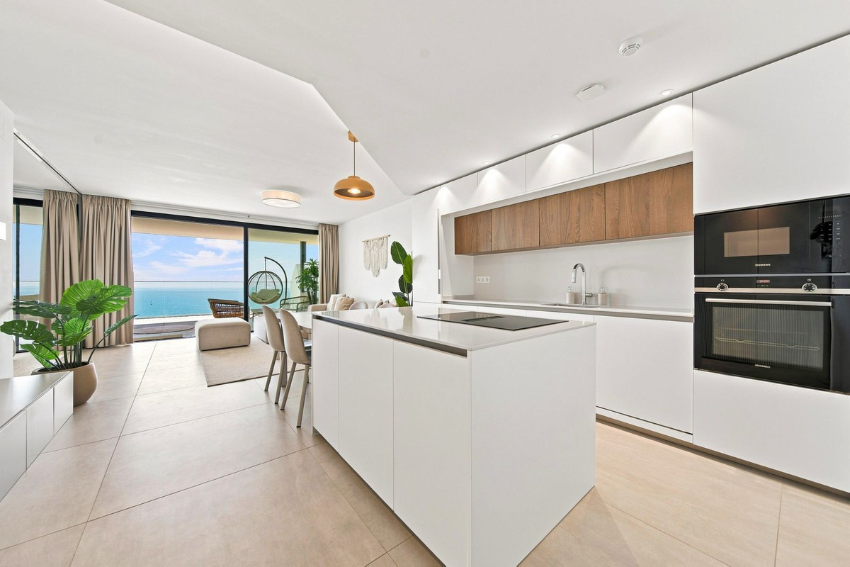 Piso de 2 Dormitorios y 2 Baños en venta en Fuengirola