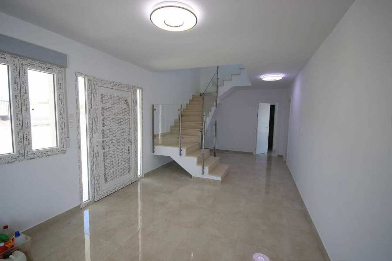 Casa de 4 Dormitorios en venta en El Pinós