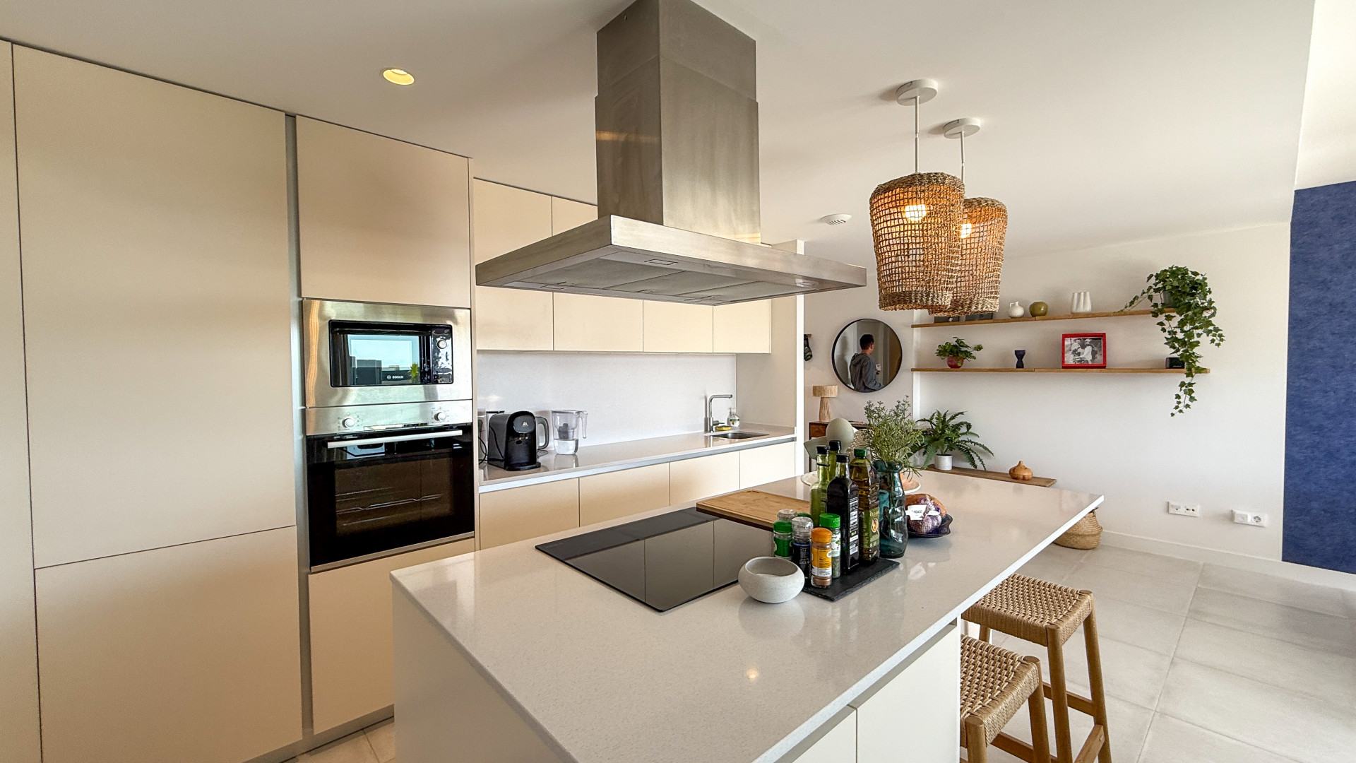 Piso de 3 Dormitorios y 2 Baños en venta en Estepona