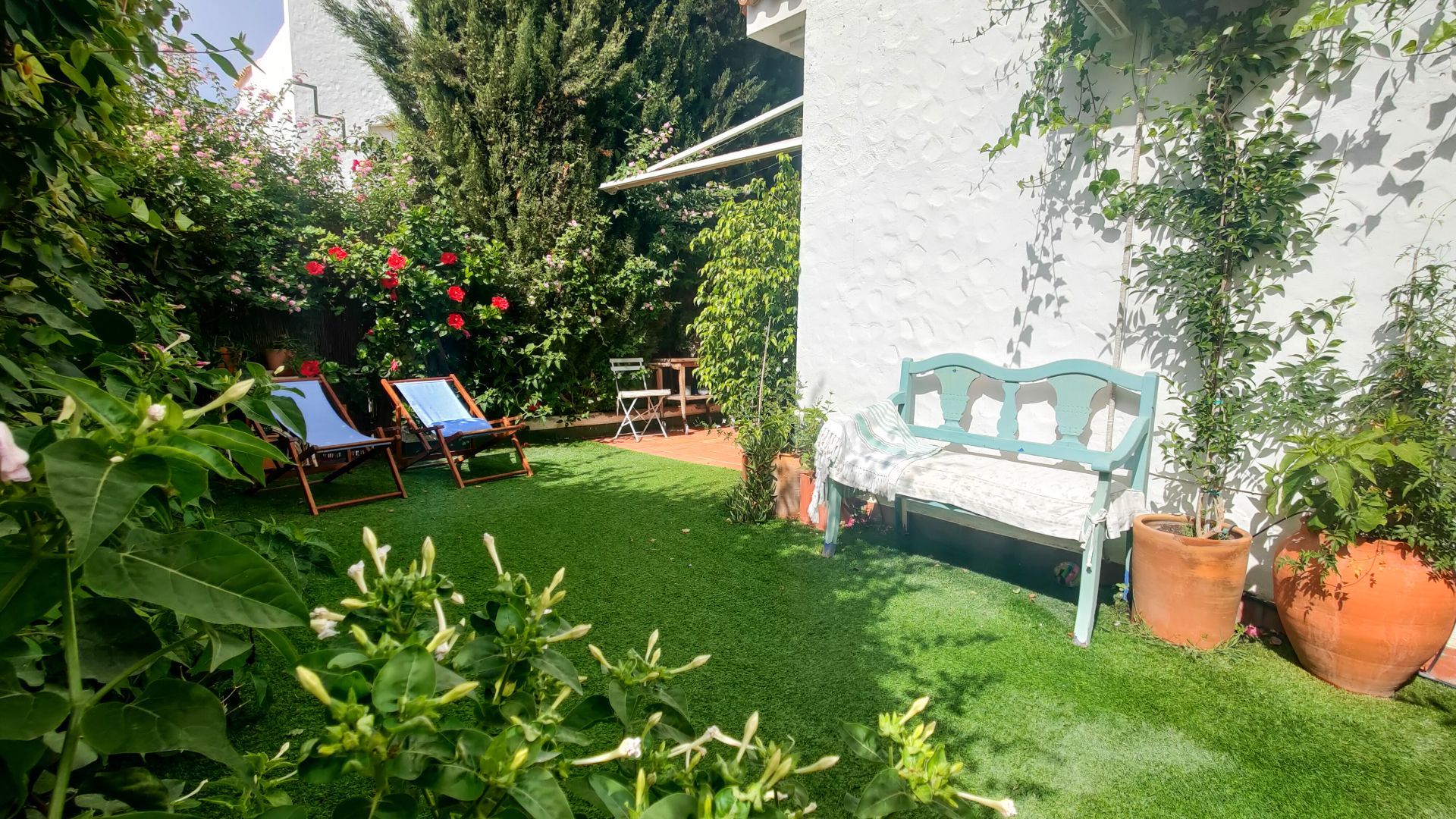 Casa Adosada de 4 Dormitorios y 3 Baños en venta en Zahara de los Atunes