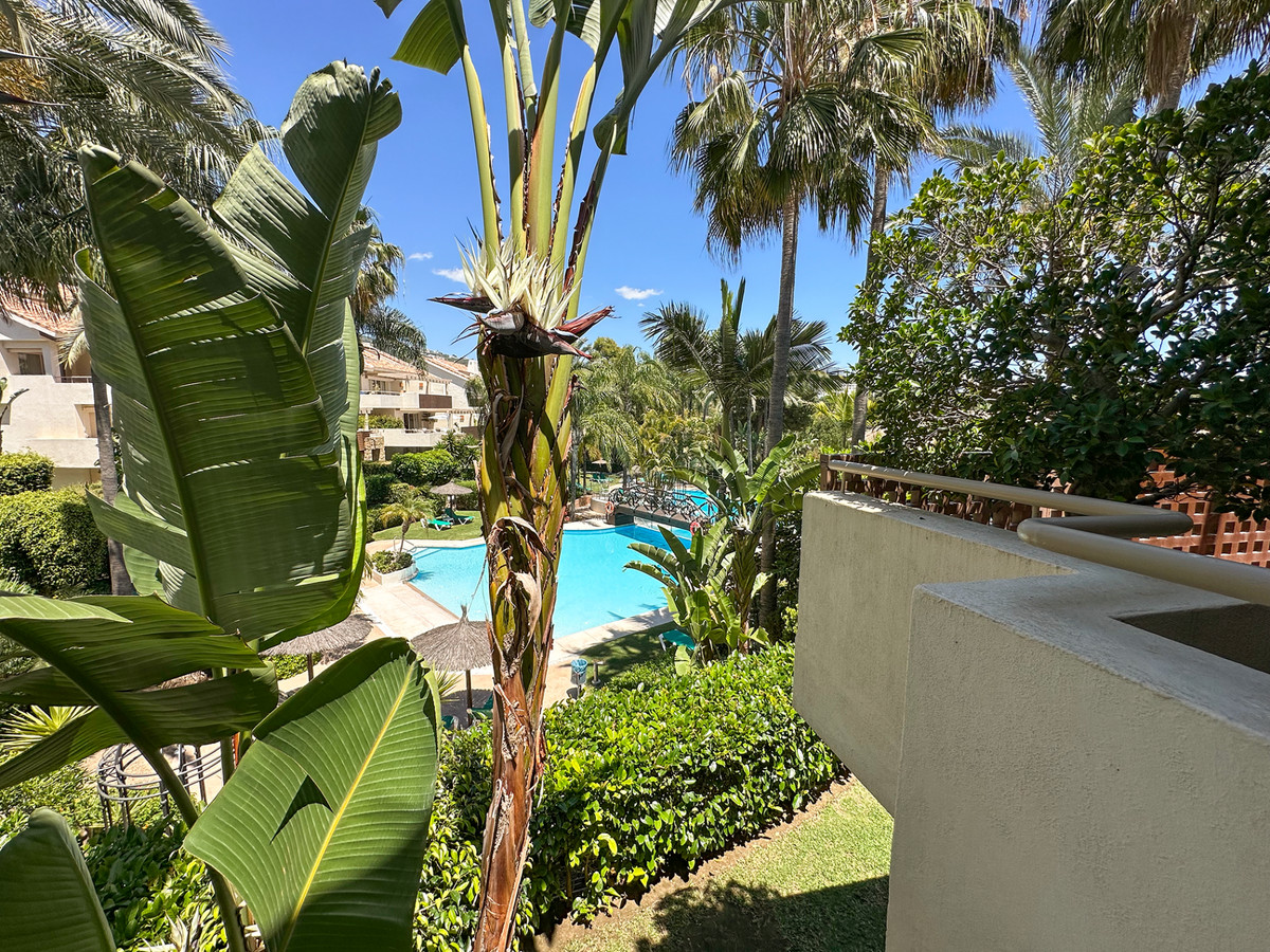 Piso de 2 Dormitorios en alquiler vacacional en Marbella