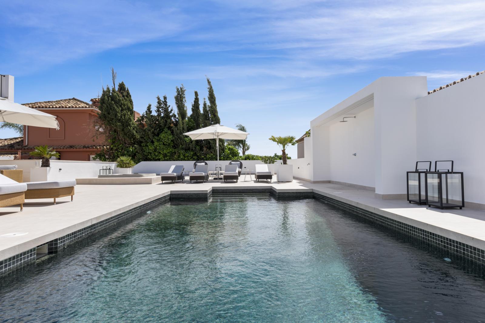 Casa de 5 Dormitorios en venta en Marbella Centro