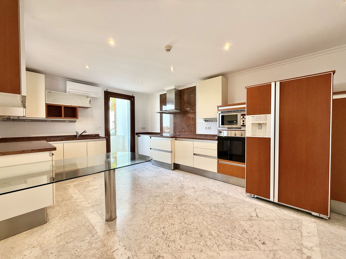 4 спални - Пентхаус за продажба в Marbella Golden Mile