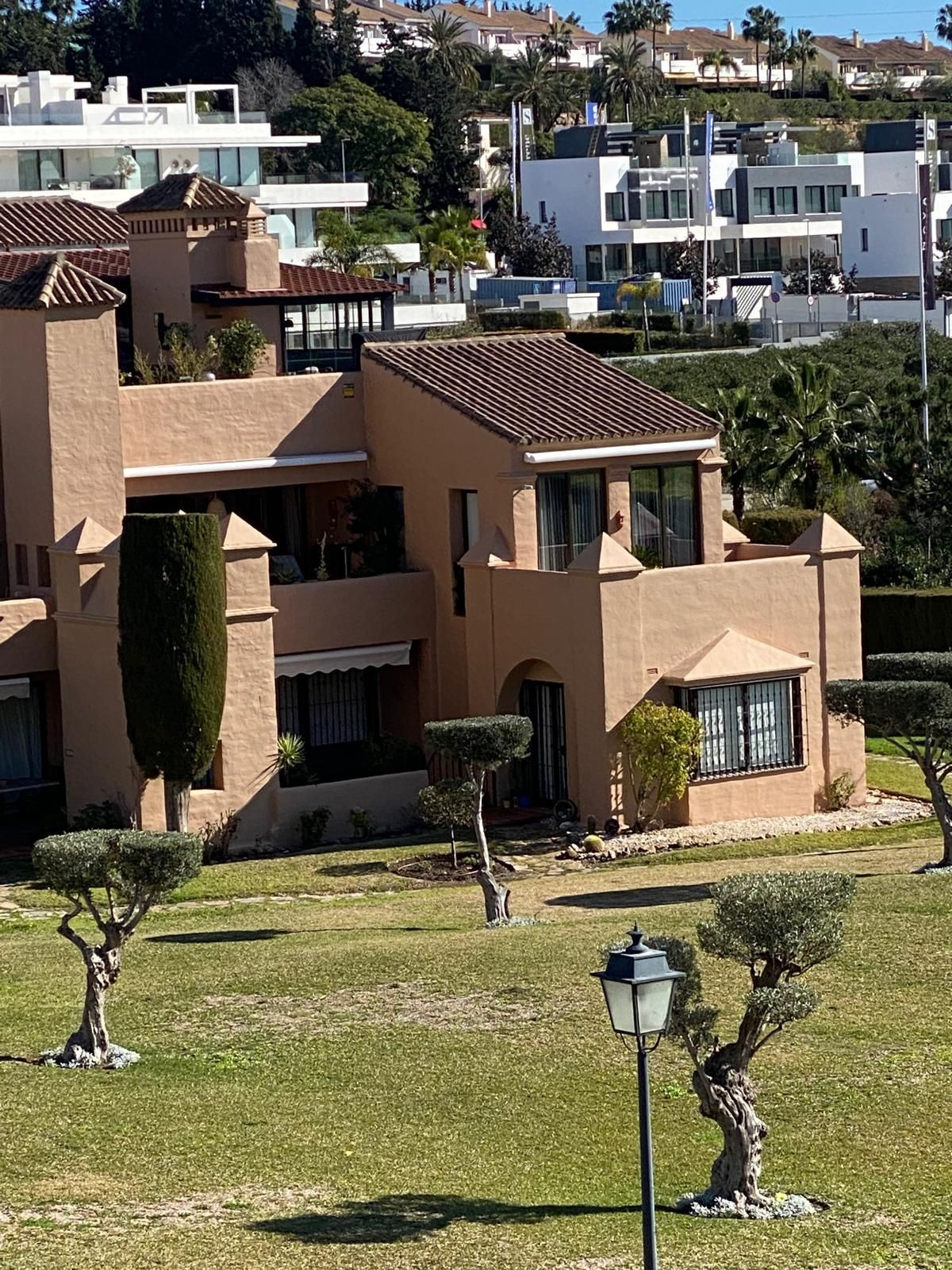 Ático de 3 Dormitorios en venta en Estepona